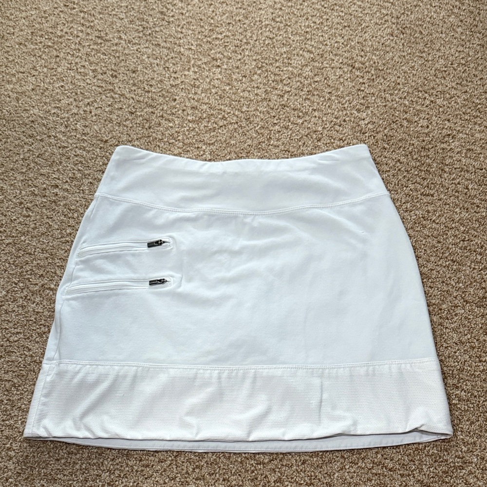 Athleta White Skirt with Zippered Pockets